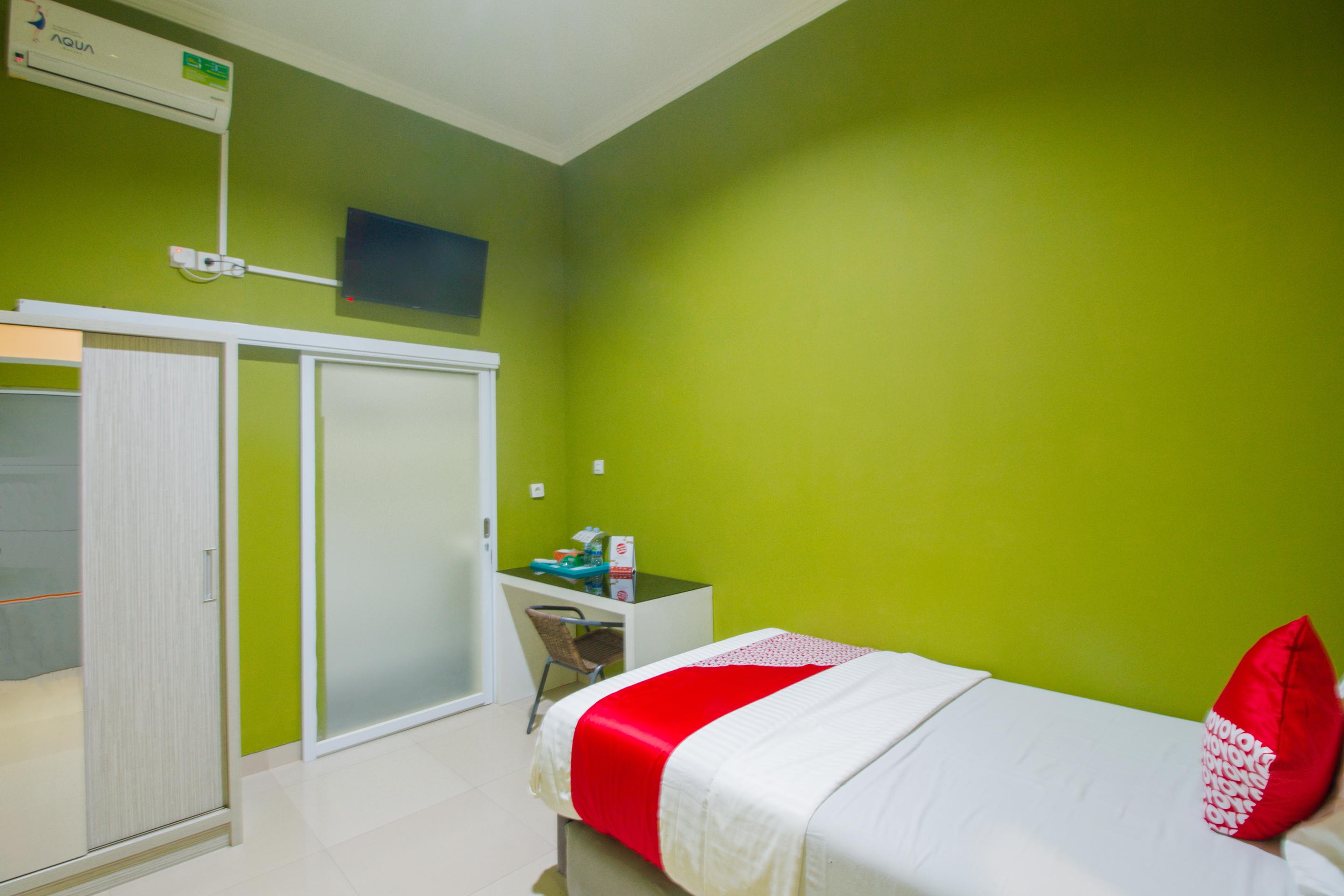 Hotel Oyo 871 Aira Costel Cianjur Exteriér fotografie